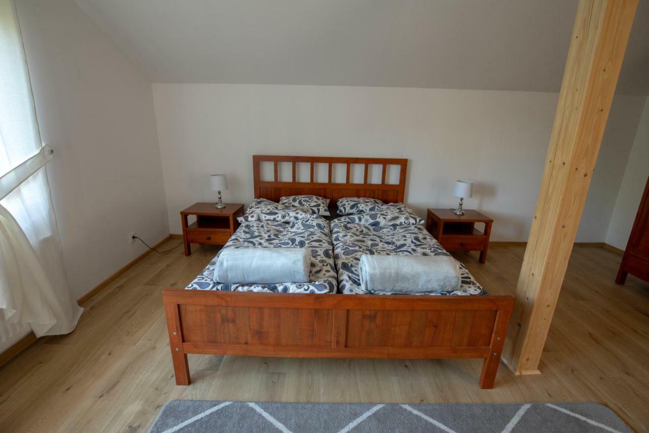 Jozefina Apartment Щирк Екстериор снимка